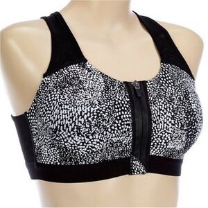 Half Moon Modern Movement Mesh Yoga Sport Bra NEW
